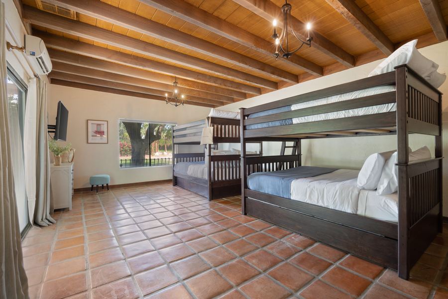Bunk room